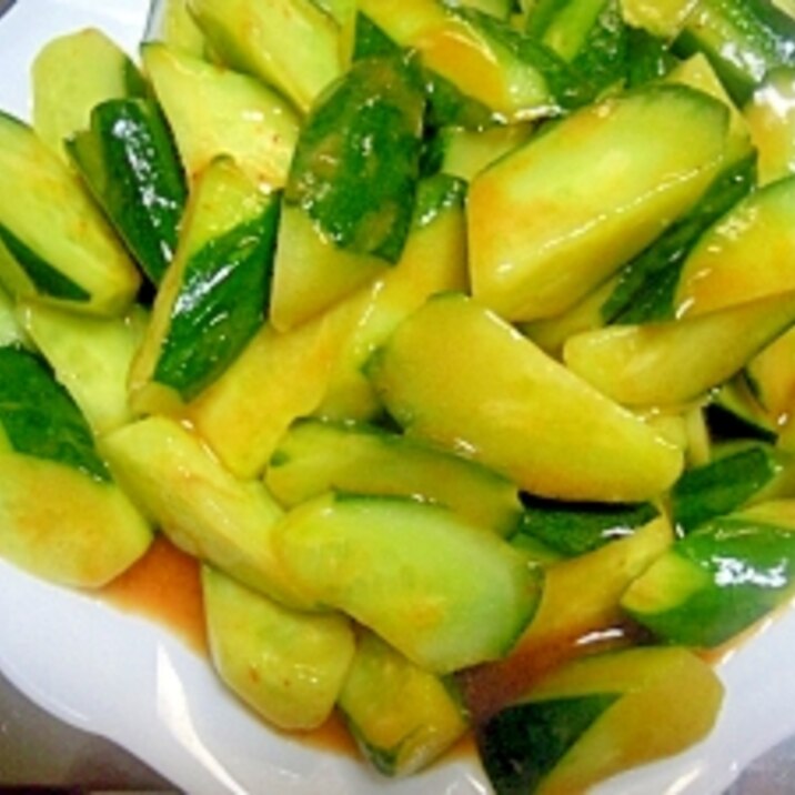 きゅうりだけの炒め物 チリソース味 レシピ 作り方 By Yumemeojo 楽天レシピ